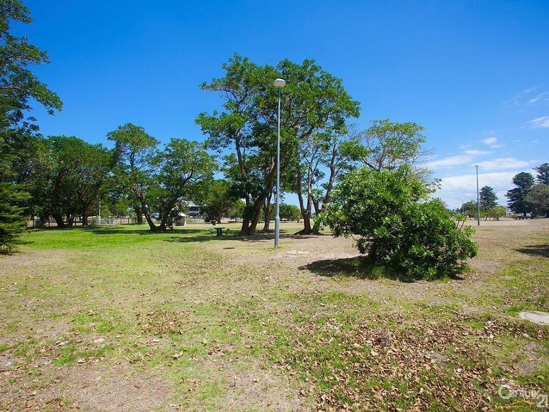 3 173 Russell Avenue, Dolls Point NSW 2219