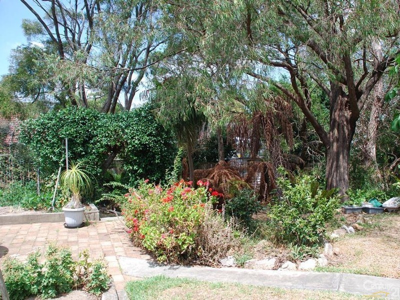 12 Manning Street, Oyster Bay NSW 2225