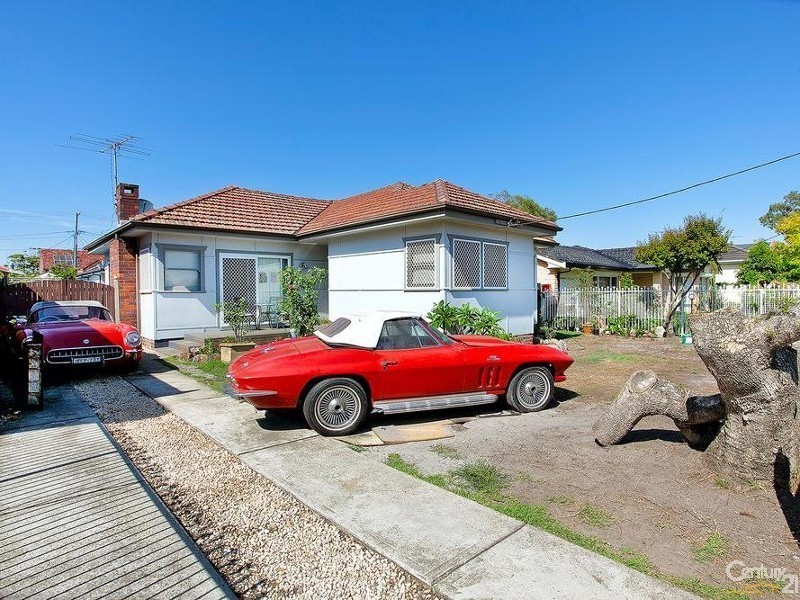 20 McMillan Avenue, Sandringham NSW 2219