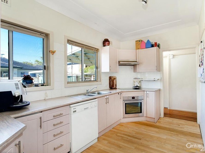 20 McMillan Avenue, Sandringham NSW 2219