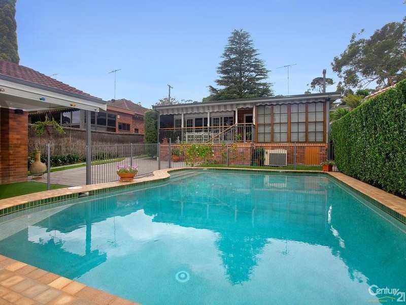 35 Bunyala Street, Carss Park NSW 2221