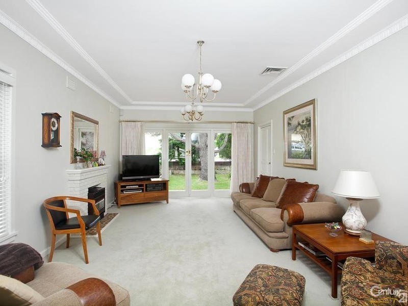 35 Bunyala Street, Carss Park NSW 2221