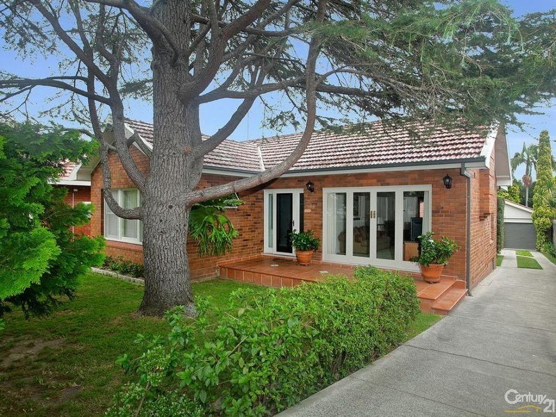 35 Bunyala Street, Carss Park NSW 2221