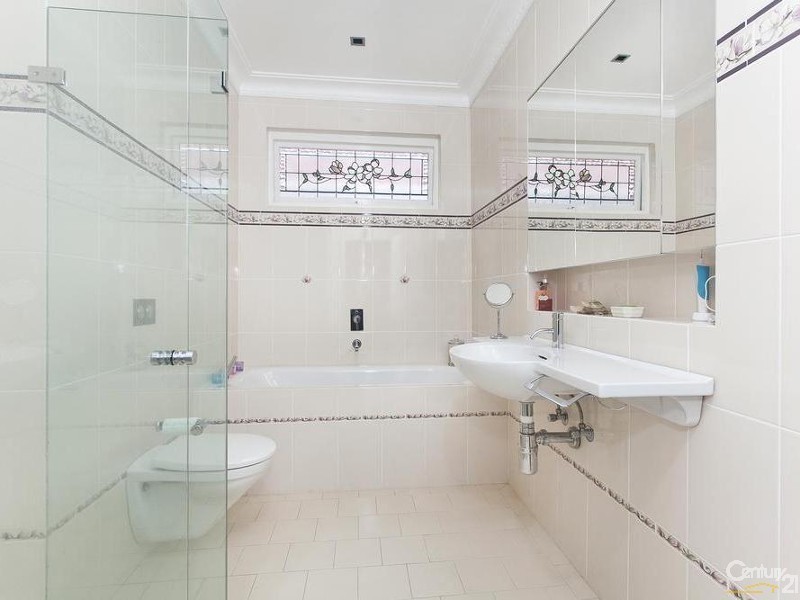 35 Bunyala Street, Carss Park NSW 2221