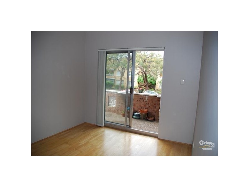 1/150 Russell Avenue, Dolls Point NSW 2219