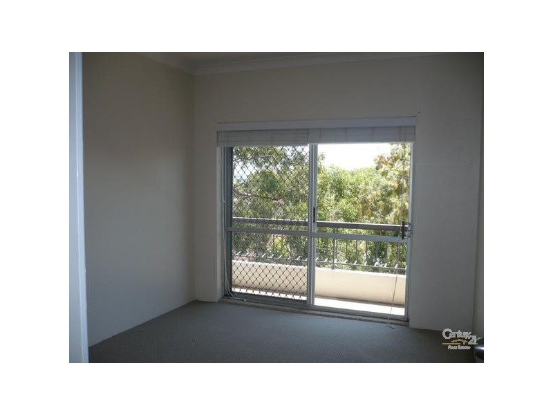 9/1 Norman Ave, Dolls Point NSW 2219
