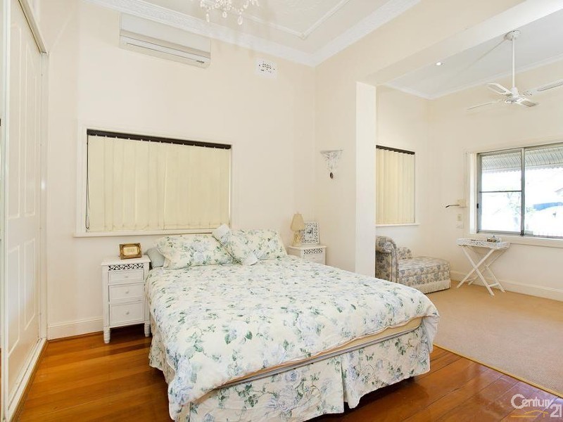 5 Primrose Avenue, Sandringham NSW 2219