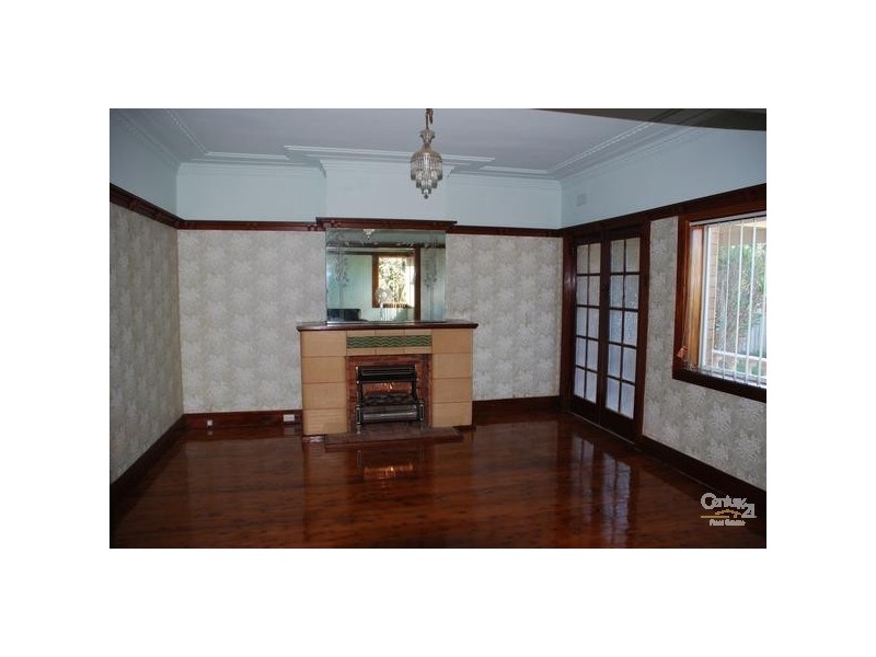 4 McMillan Avenue, Sandringham NSW 2219