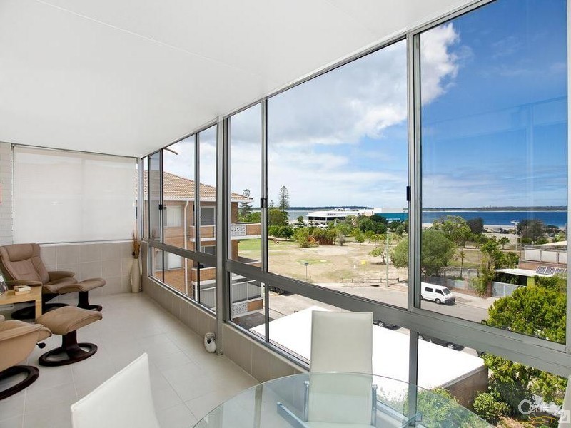 9/3-5 McMillan Avenue, Sandringham NSW 2219