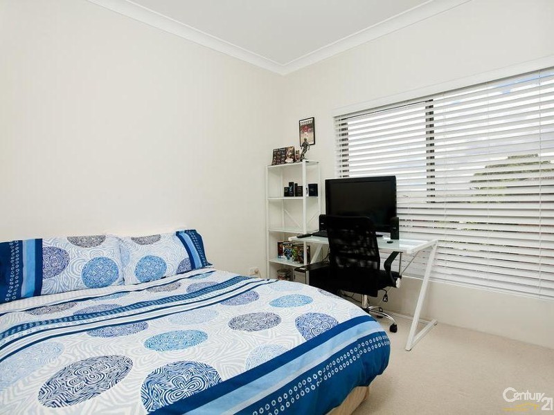 9/3-5 McMillan Avenue, Sandringham NSW 2219