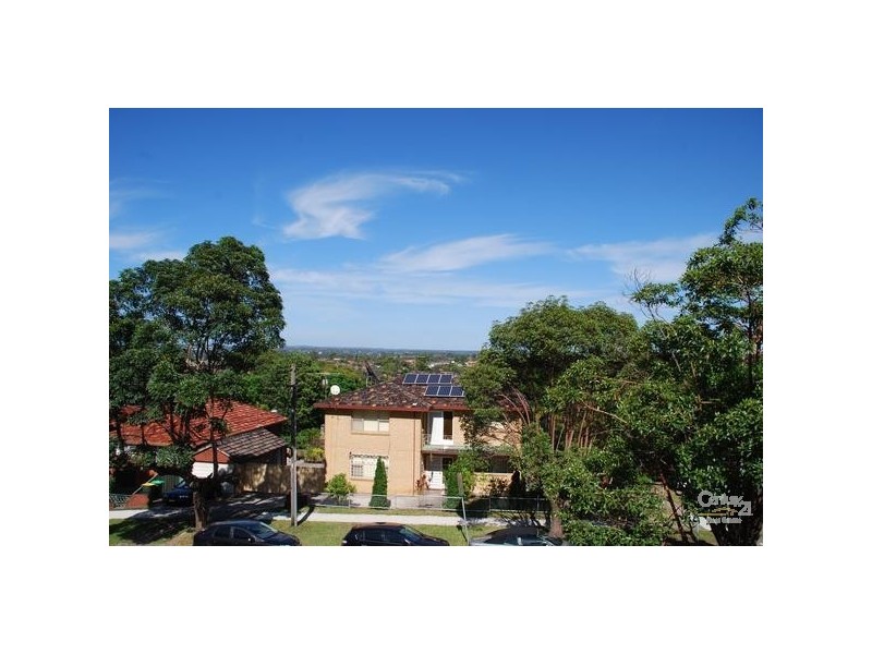 1/12 Hillcrest Ave, Hurstville NSW 2220