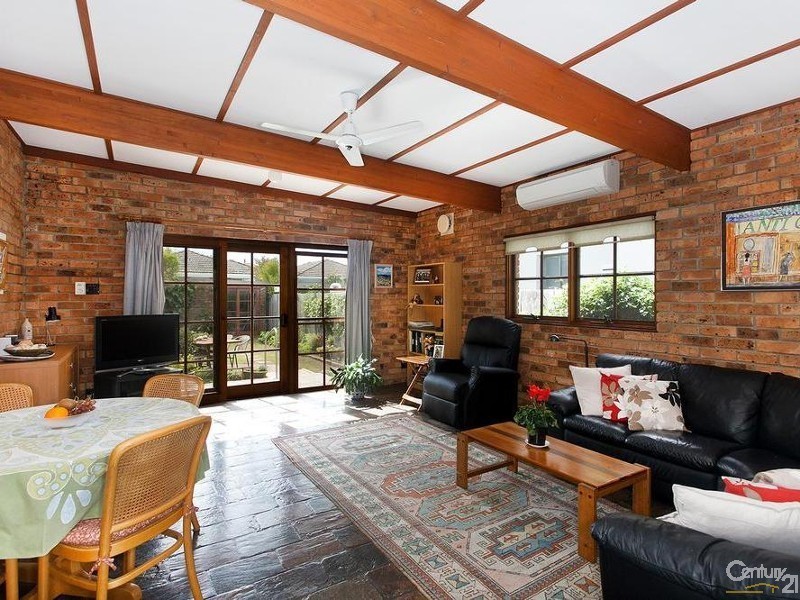 112 Russell Ave, Dolls Point NSW 2219