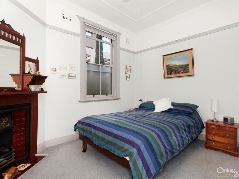 112 Russell Ave, Dolls Point NSW 2219