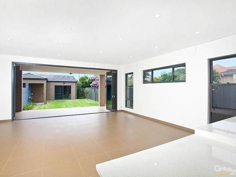 9 Sandringham Street (access through Bonanza Lane), Sans Souci NSW 2219