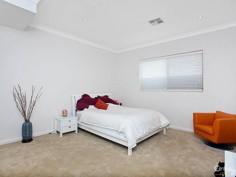 25/95 Sandringham Street (Access through Norman Avenue, Dolls Point), Sans Souci NSW 2219