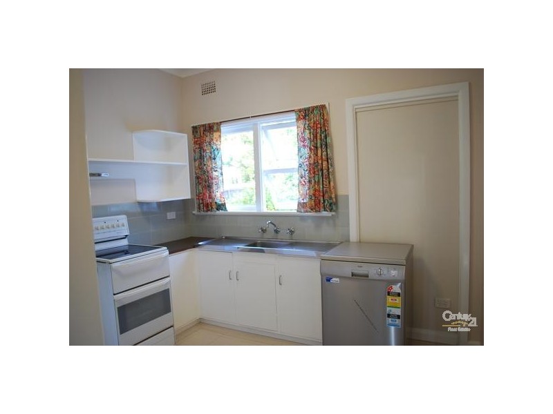 18 Hornby Avenue, Sutherland NSW 2232