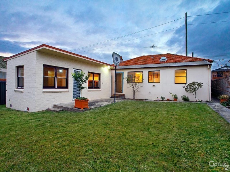 18 Lacey Street, Kogarah Bay NSW 2217