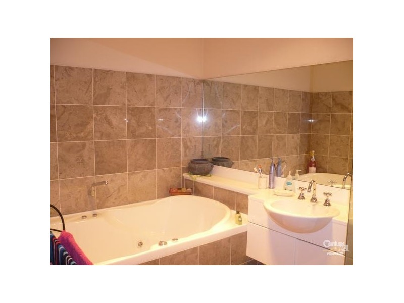 7 Gwawley Parade, Miranda NSW 2228