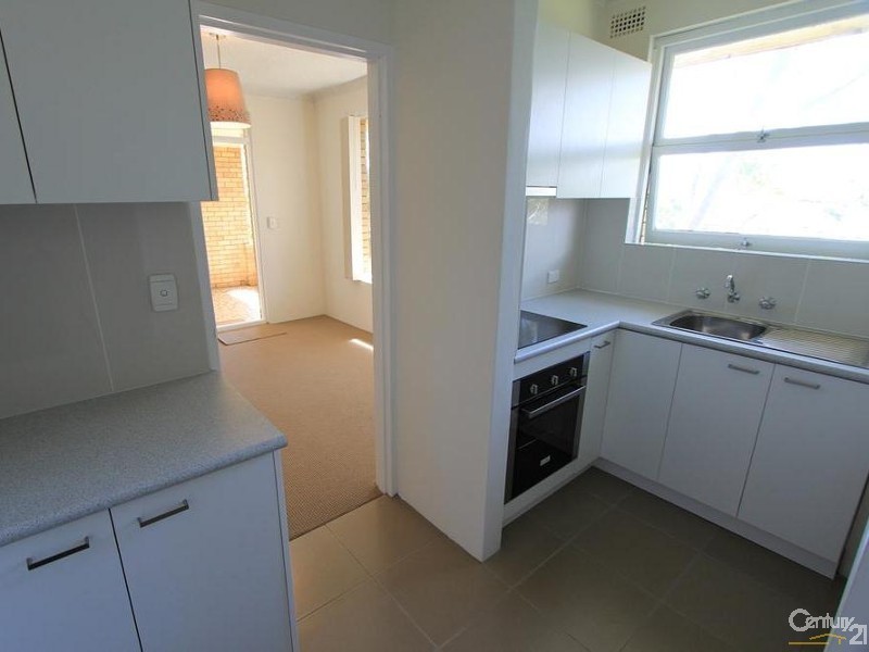 8/6 Guinea St, Kogarah NSW 2217