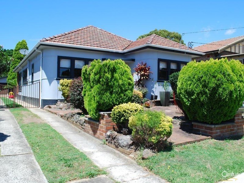 4 Myers Street, Sans Souci NSW 2219