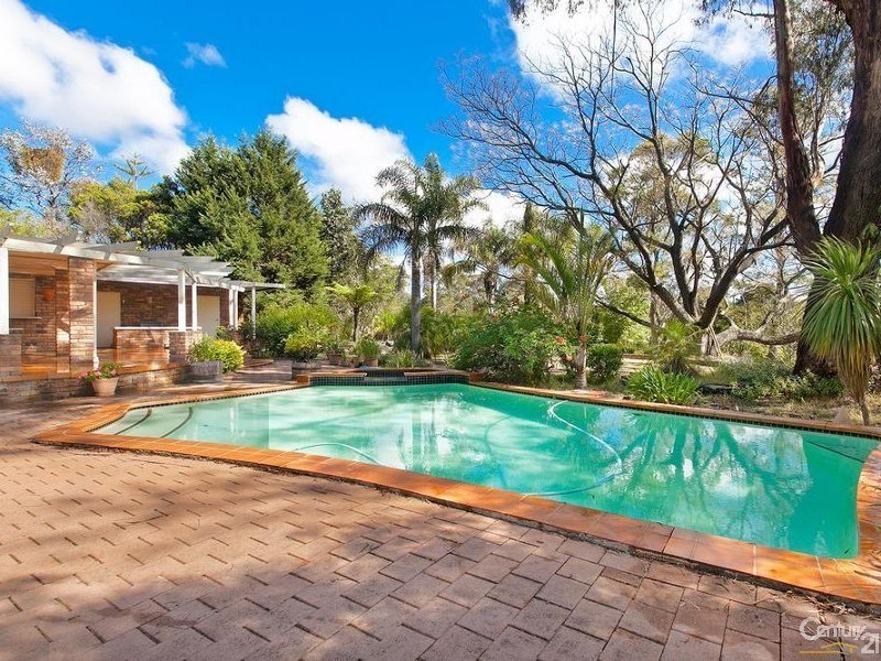 30 Lyons Road, Picton NSW 2571