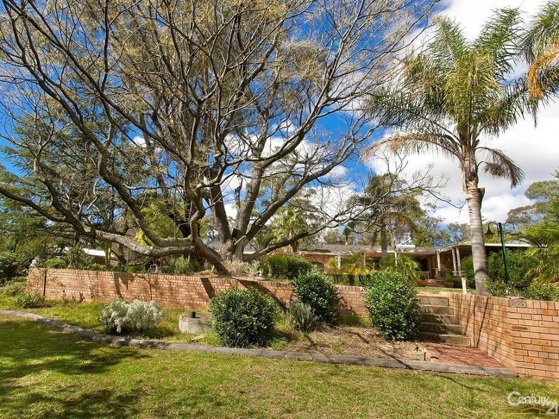 30 Lyons Road, Picton NSW 2571