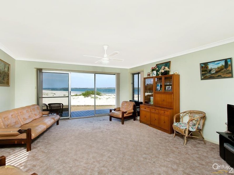 8 Primrose Ave, Sandringham NSW 2219