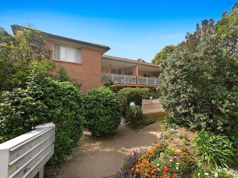 2/155 Port Hacking Road, Sylvania NSW 2224