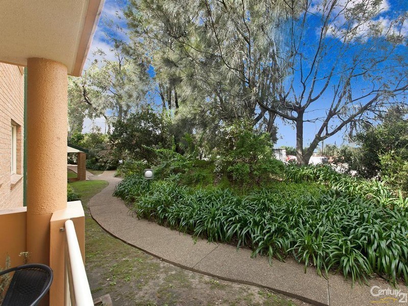 2/155 Port Hacking Road, Sylvania NSW 2224