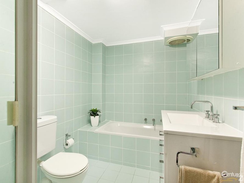 2/155 Port Hacking Road, Sylvania NSW 2224