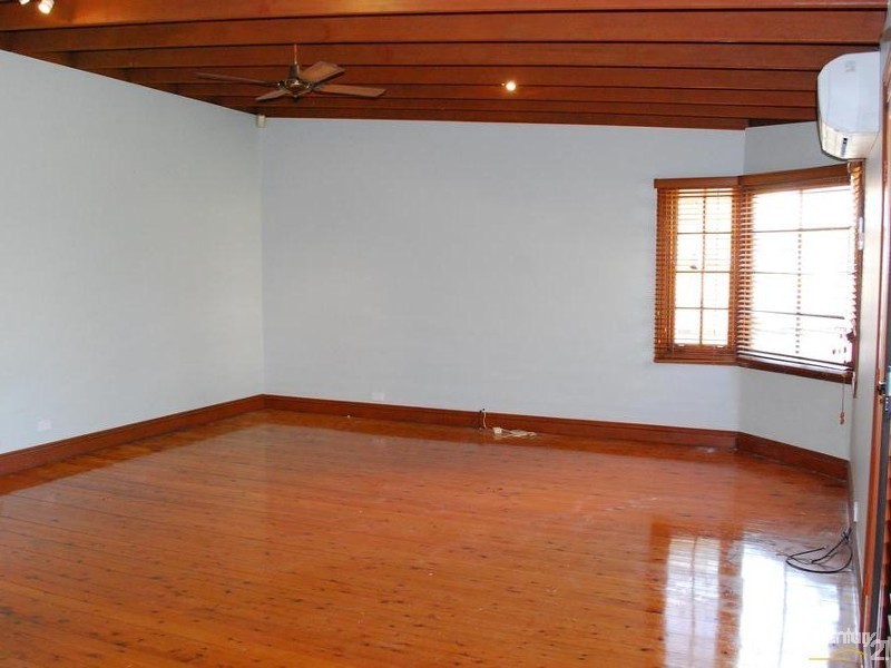 105 Patrick St, Hurstville NSW 2220