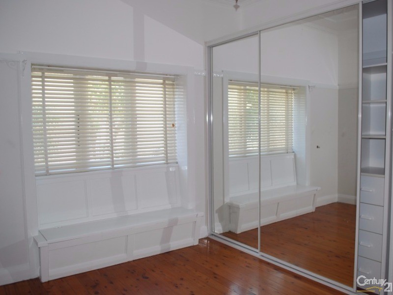 105 Patrick St, Hurstville NSW 2220