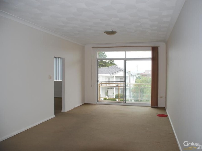 4/11 McMillan Avenue, Sandringham NSW 2219