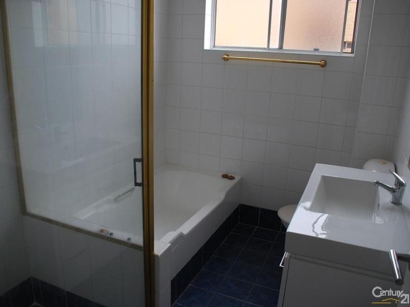 4/11 McMillan Avenue, Sandringham NSW 2219