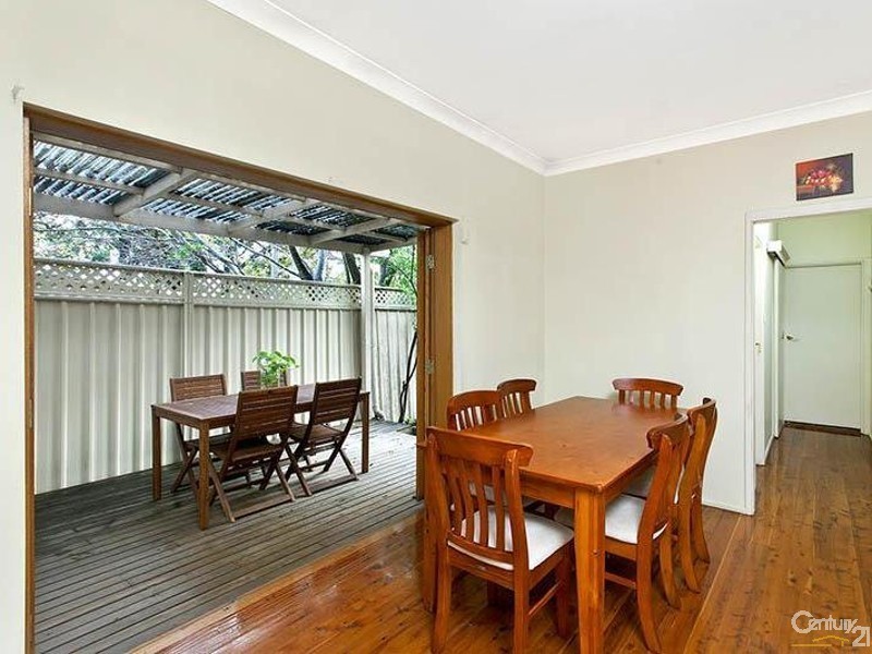 2/132 Russell Avenue, Dolls Point NSW 2219