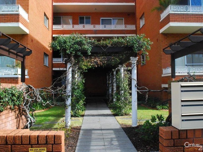 11/19-21 Malua St, Dolls Point NSW 2219