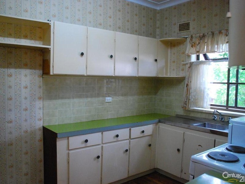 43 Bonanza Parade, Sans Souci NSW 2219