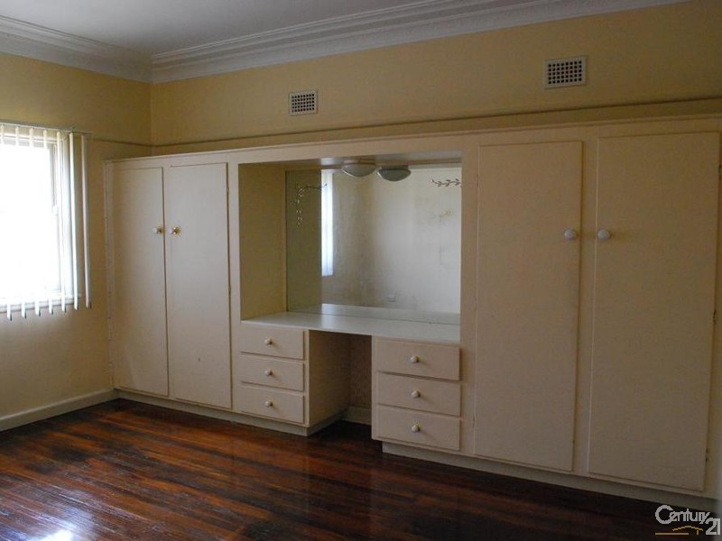 43 Bonanza Parade, Sans Souci NSW 2219