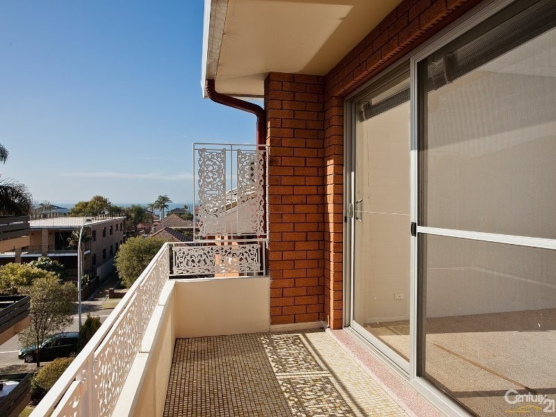 8/19-21 Malua Street, Dolls Point NSW 2219