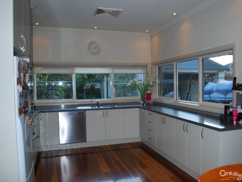 31 Tuffy Ave, Sans Souci NSW 2219