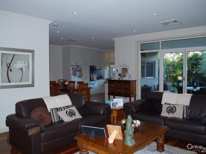 31 Tuffy Ave, Sans Souci NSW 2219