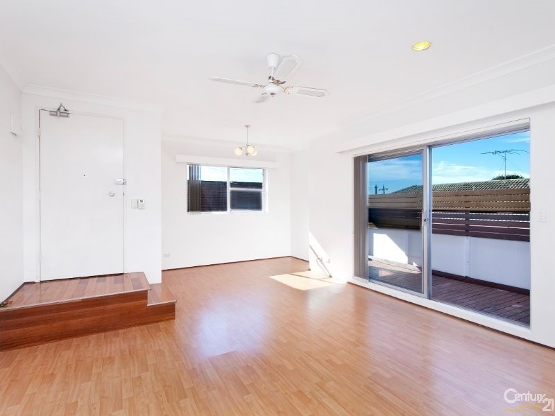 8/29 Gannon Avenue, Dolls Point NSW 2219