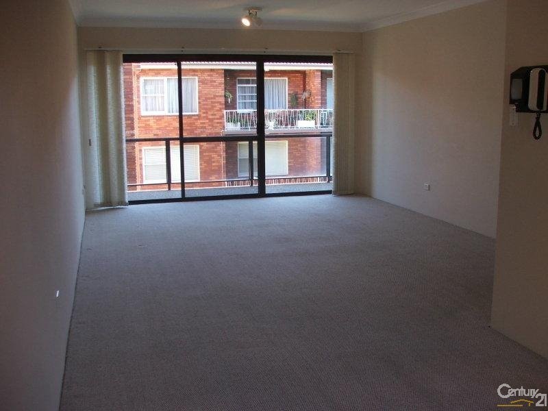 8/9 Gannon Avenue, Dolls Point NSW 2219