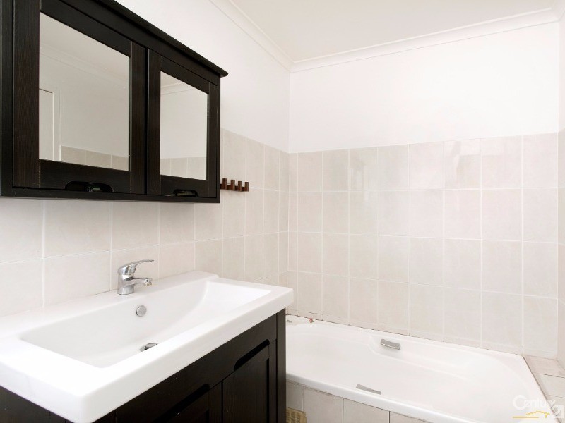 3/164 Russell Ave, Dolls Point NSW 2219