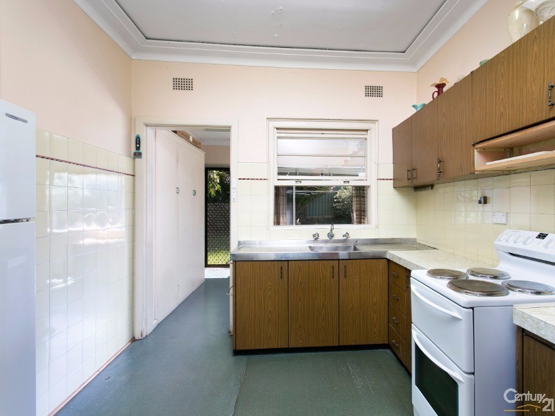 32 Lobb Crescent, Beverley Park NSW 2217