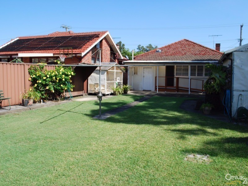 32 Brantwood St, Sans Souci NSW 2219