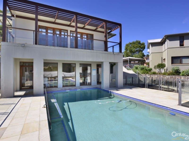 1/77-79 Waitara Parade, Hurstville Grove NSW 2220
