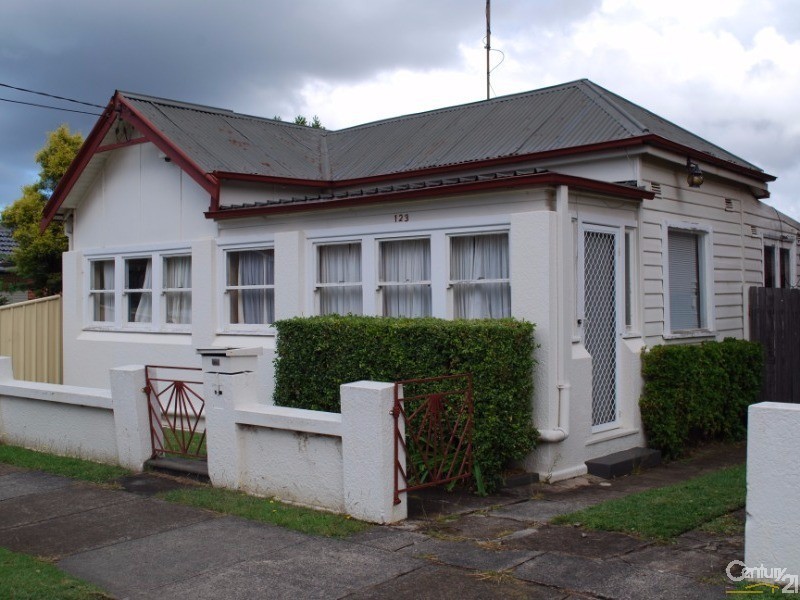 123 Lansdowne St, Hurstville Grove NSW 2220