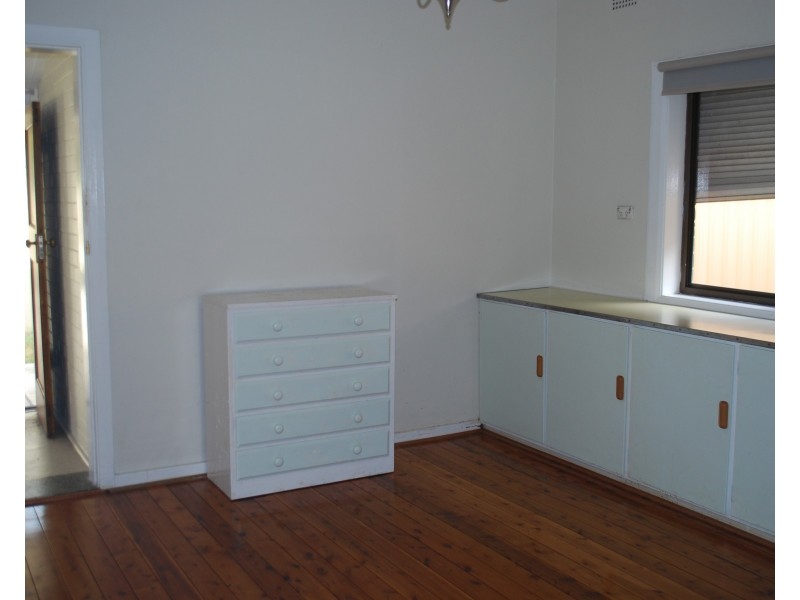 24 Robinson St, Monterey NSW 2217