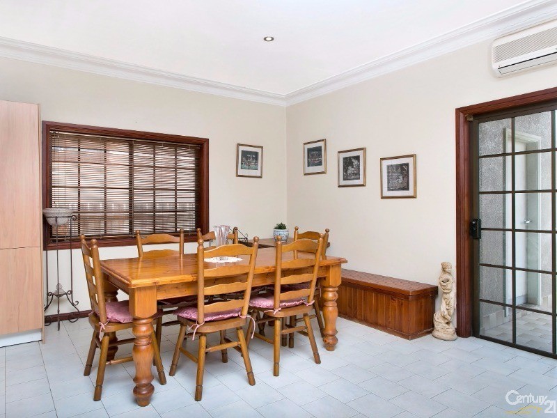 12 Hollywood Street, Monterey NSW 2217